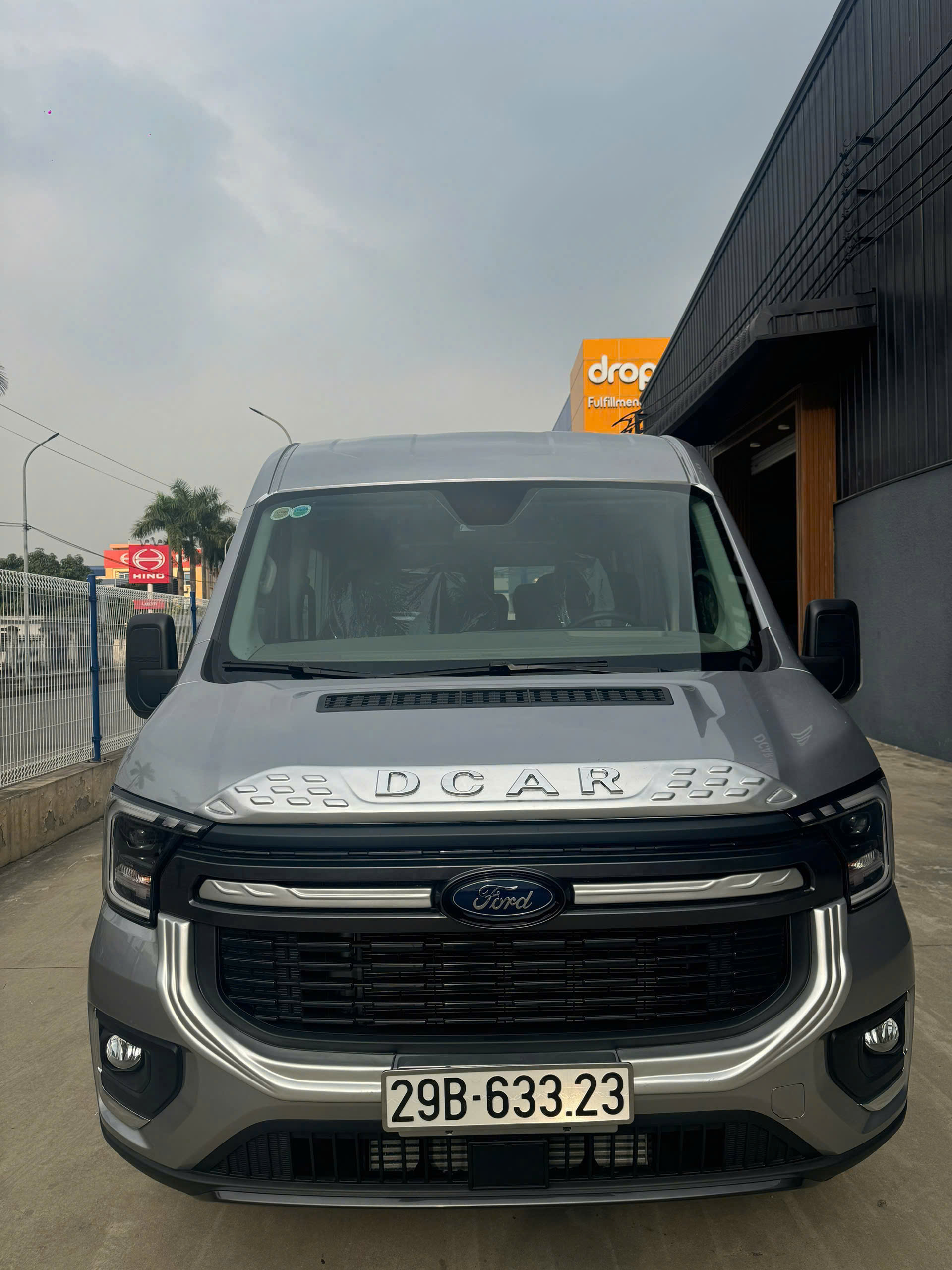 DCar Limousine Bên Ngoài